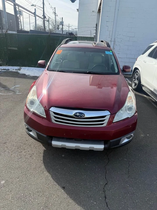 2011 Subaru Outback 4th Gen - Image 3 of 12