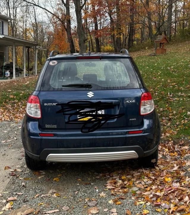 2011 Suzuki SX4 1st Gen - Image 2 of 7