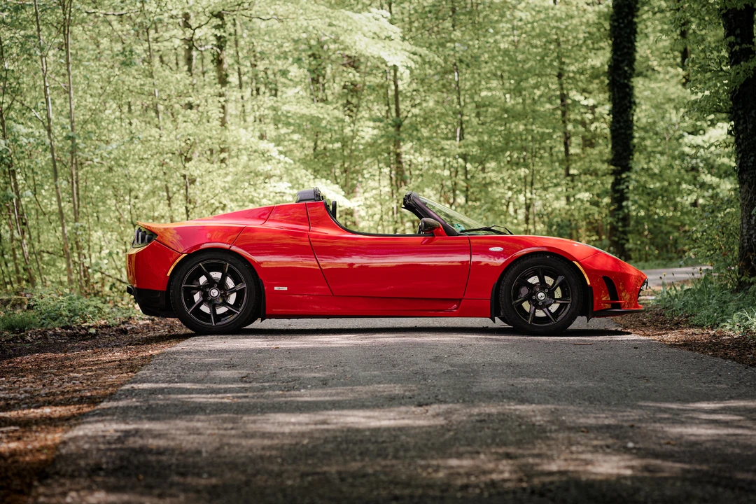 2011 Tesla Roadster - Image 22 of 31
