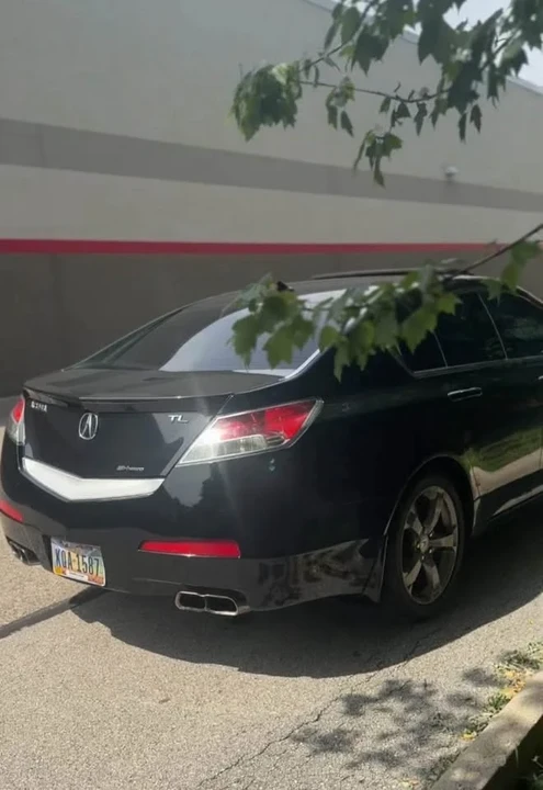 2011 Acura TL 4th Gen - Image 9 of 10