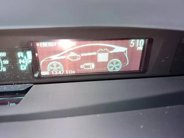2011 Toyota Prius 3rd Gen - Image 11 of 13