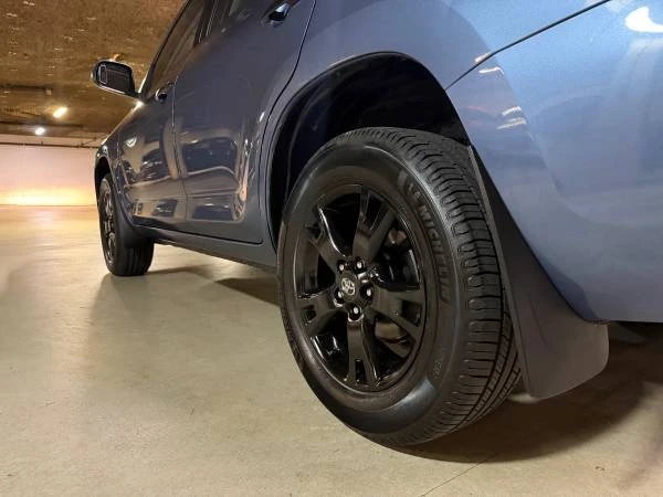 2011 Toyota RAV4 3rd Gen - Image 5 of 20