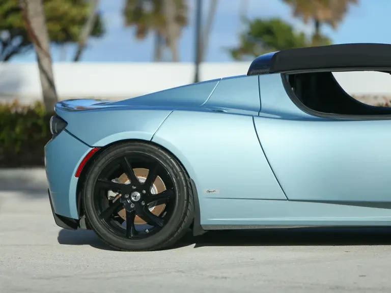 2011 Tesla Roadster - Image 13 of 31