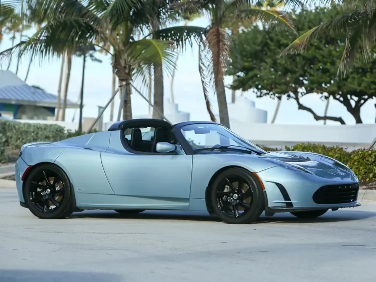2011 Tesla Roadster - Image 10 of 31