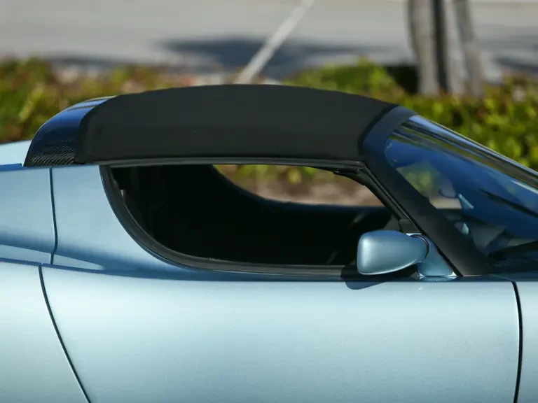 2011 Tesla Roadster - Image 15 of 31