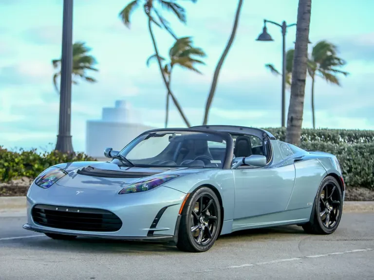 2011 Tesla Roadster - Image 2 of 31