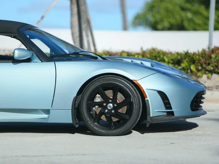 2011 Tesla Roadster - Image 14 of 31