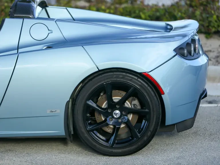 2011 Tesla Roadster - Image 20 of 31
