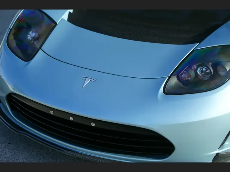 2011 Tesla Roadster - Image 28 of 31