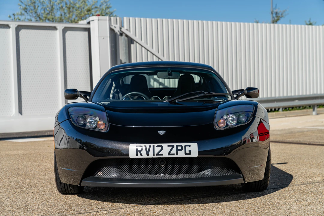 2011 Tesla Roadster - Image 2 of 31