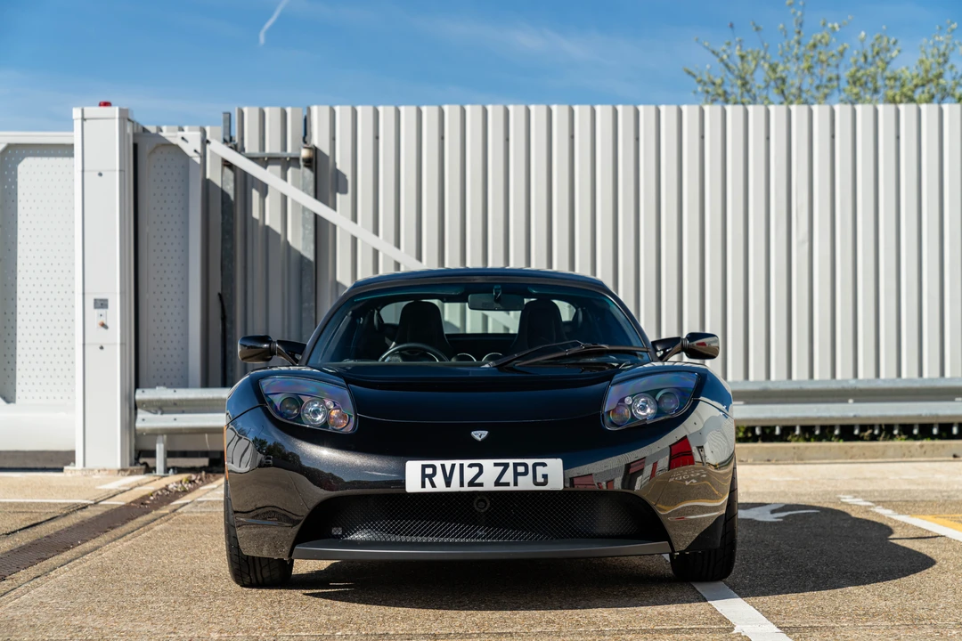 2011 Tesla Roadster - Image 15 of 31