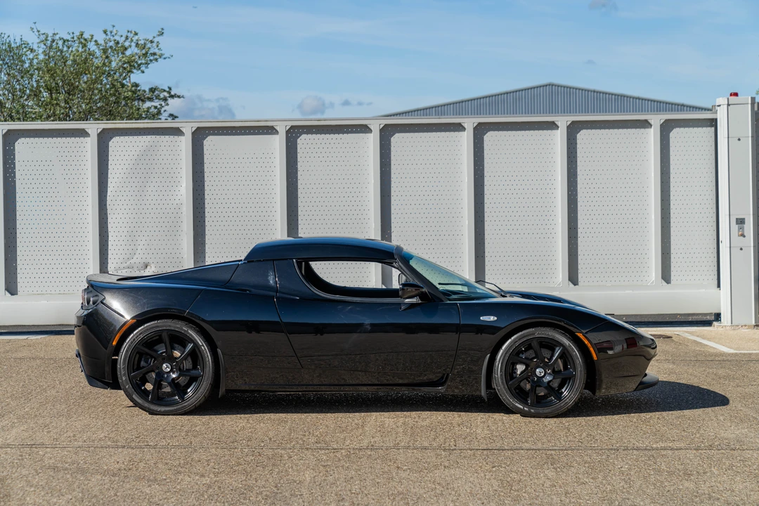 2011 Tesla Roadster - Image 20 of 31