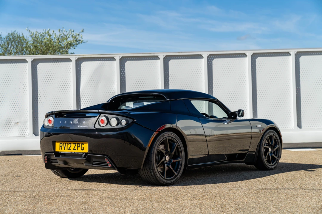 2011 Tesla Roadster - Image 7 of 31