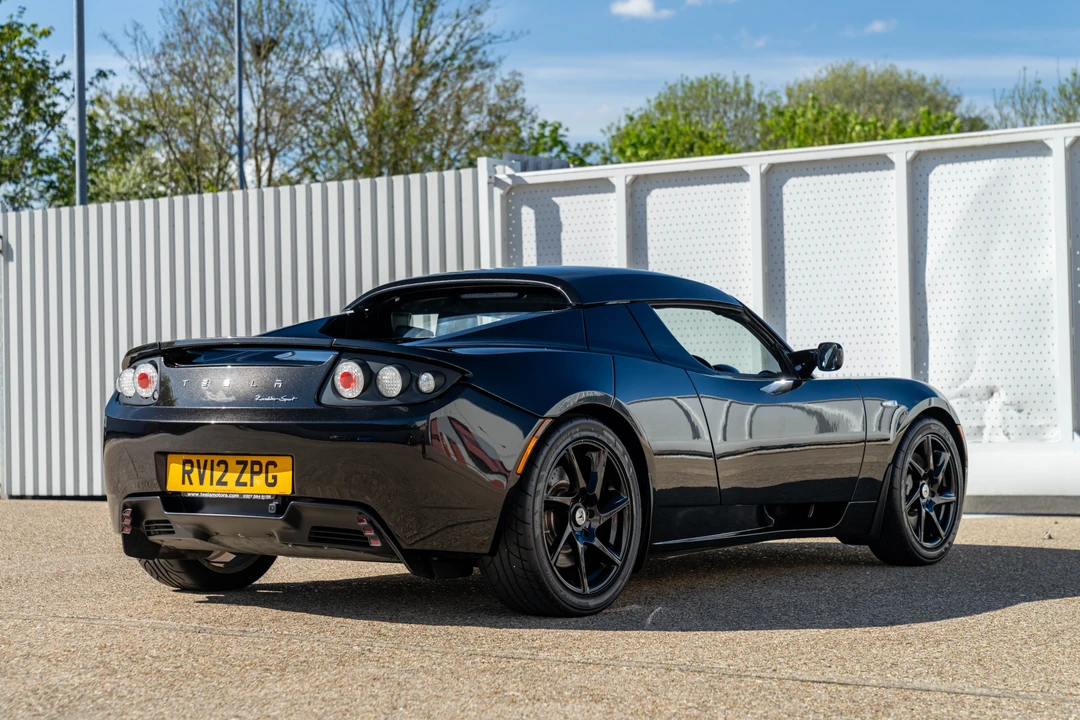 2011 Tesla Roadster - Image 26 of 31
