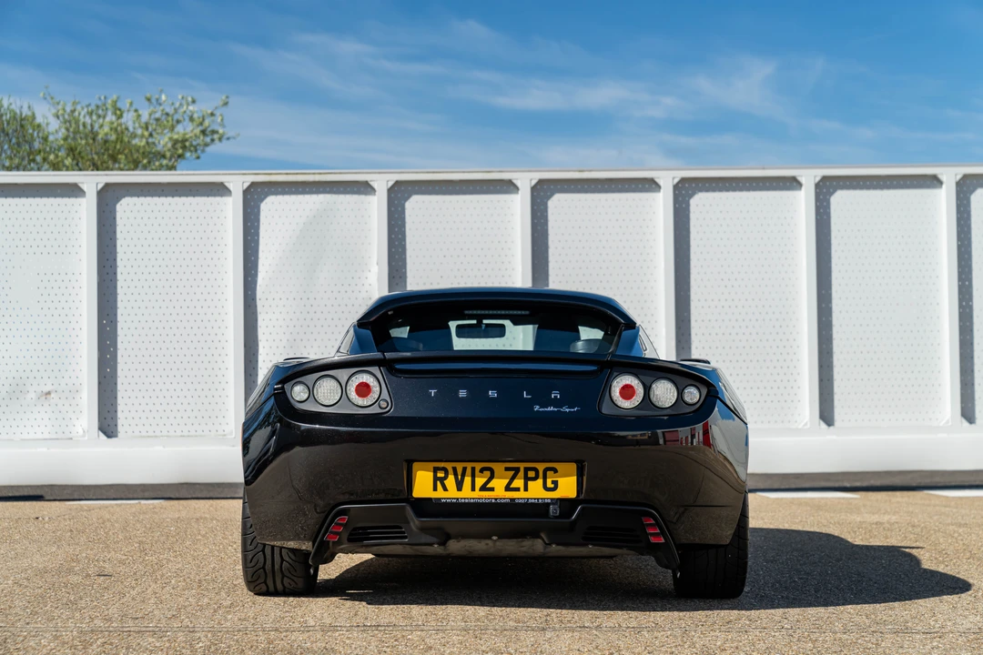 2011 Tesla Roadster - Image 29 of 31