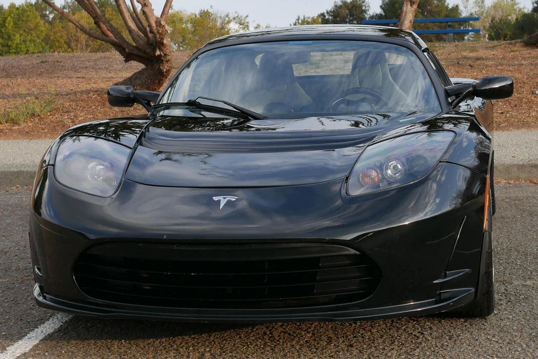 2011 Tesla Roadster - Image 2 of 5