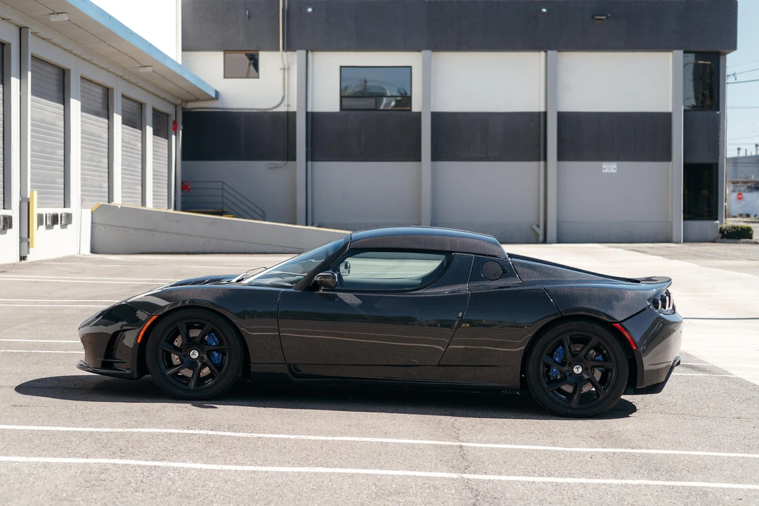 2011 Tesla Roadster - Image 8 of 31