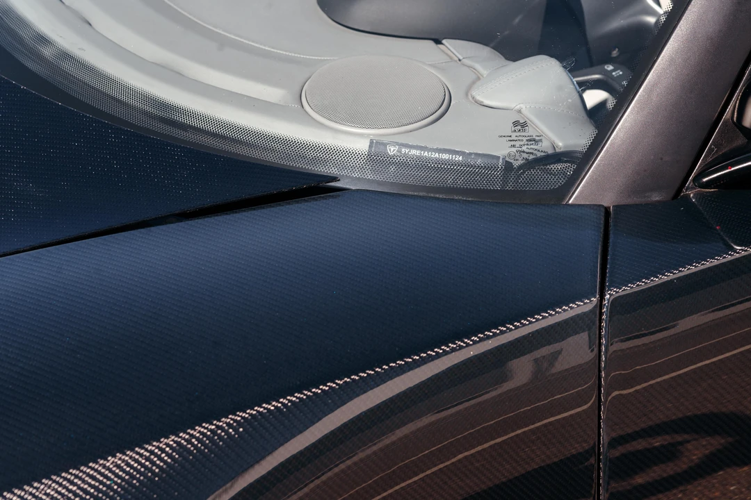 2011 Tesla Roadster - Image 23 of 31