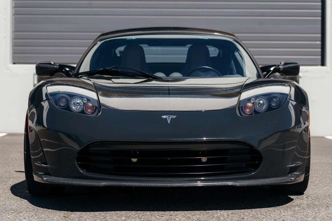 2011 Tesla Roadster - Image 2 of 31