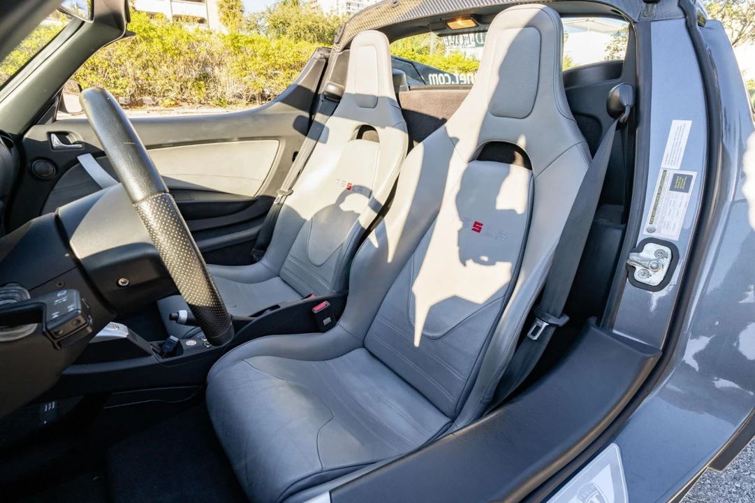2011 Tesla Roadster - Image 6 of 19