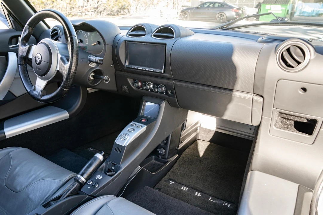 2011 Tesla Roadster - Image 3 of 19