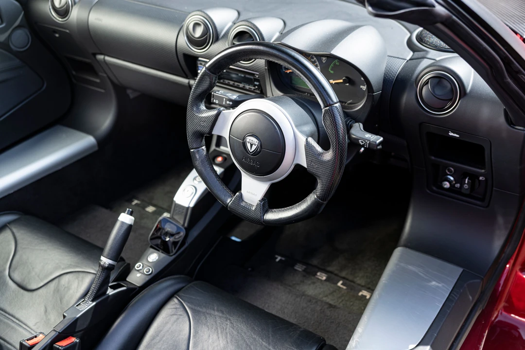 2011 Tesla Roadster - Image 15 of 26