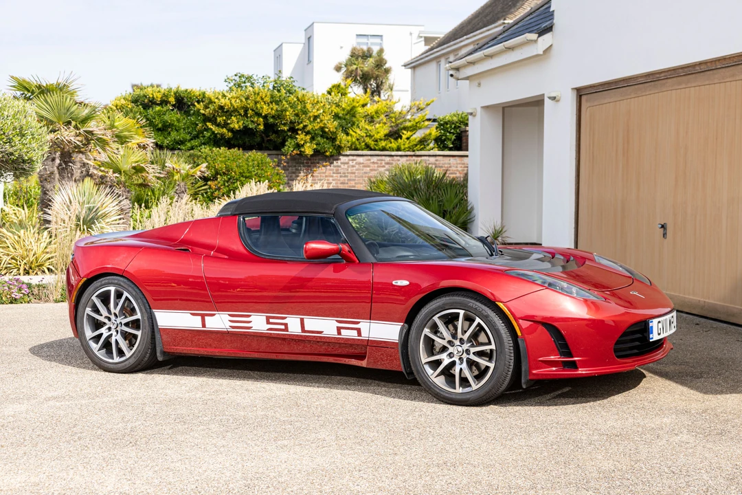 2011 Tesla Roadster - Image 18 of 26