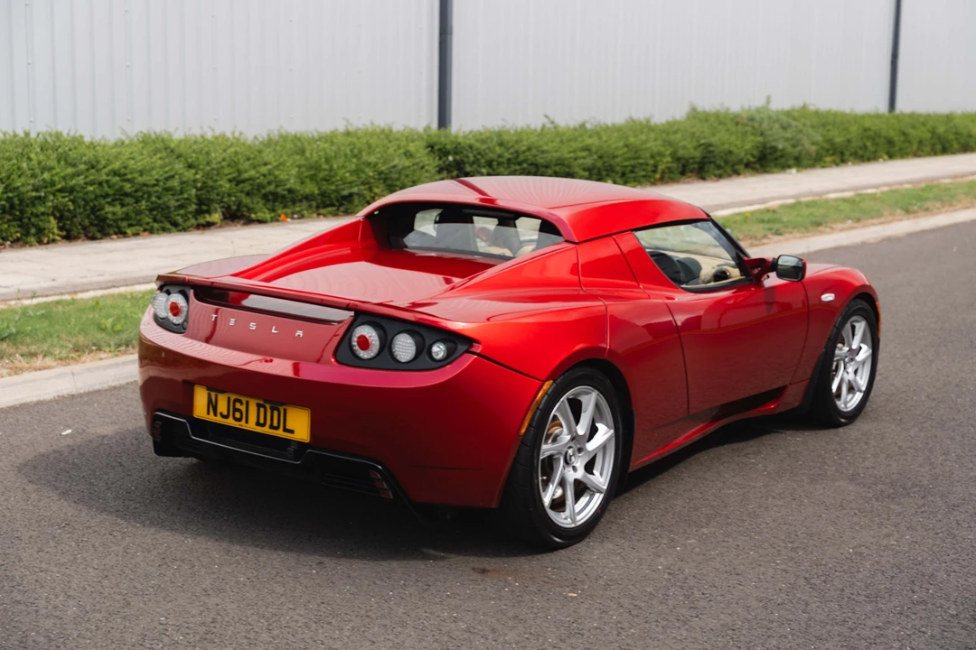 2011 Tesla Roadster - Image 11 of 31