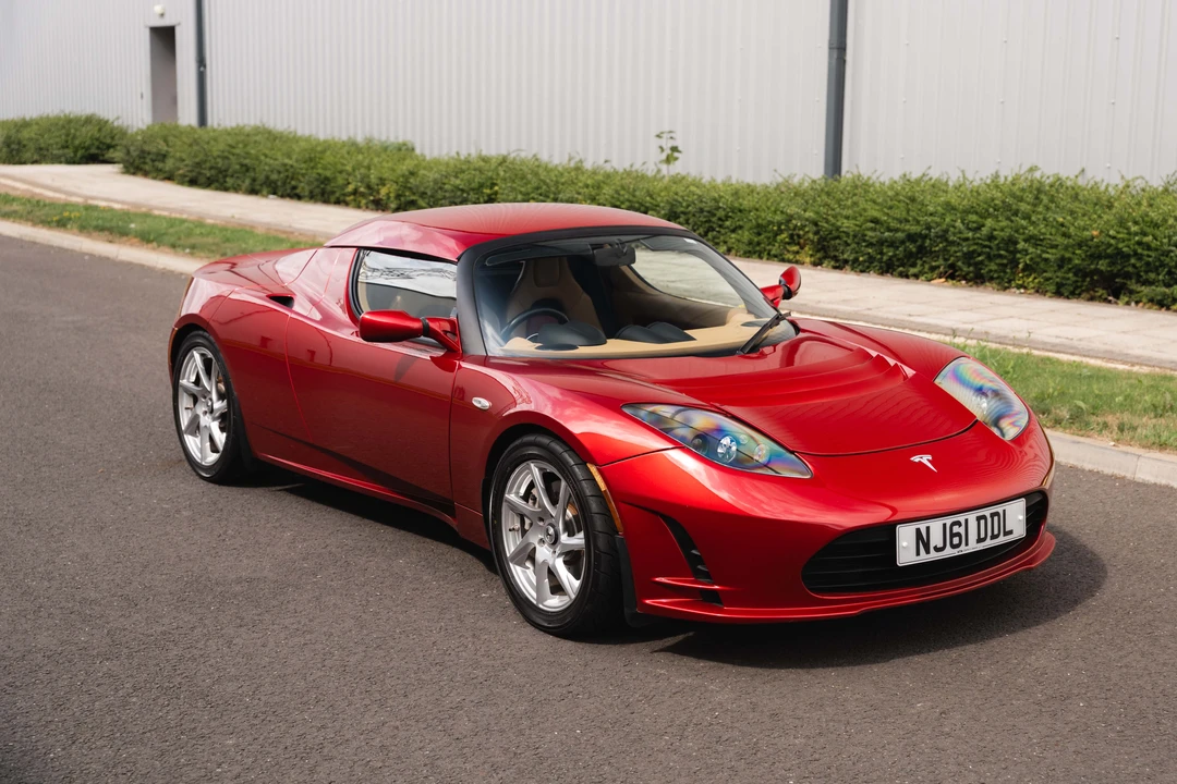 2011 Tesla Roadster - Image 28 of 31
