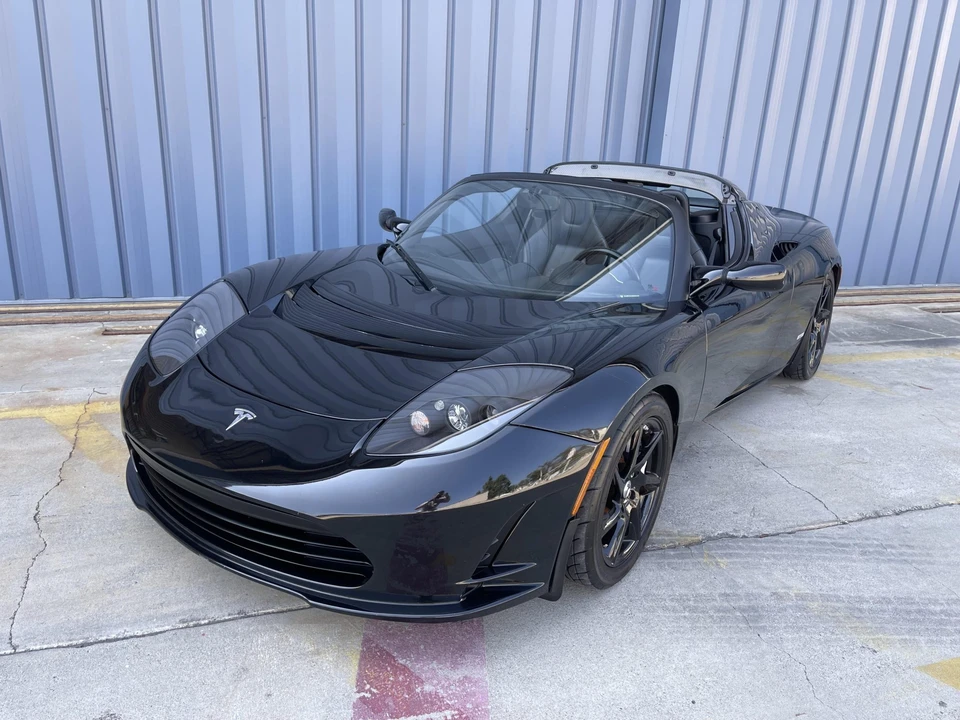 2011 Tesla Roadster - Image 20 of 31
