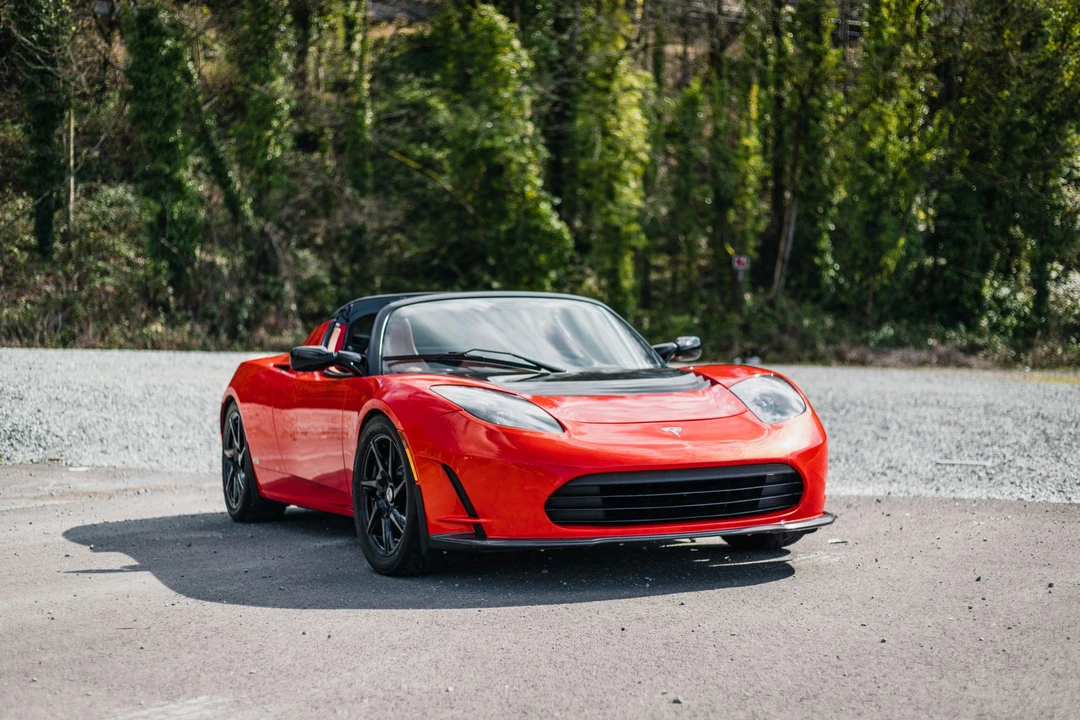 2011 Tesla Roadster - Image 5 of 31