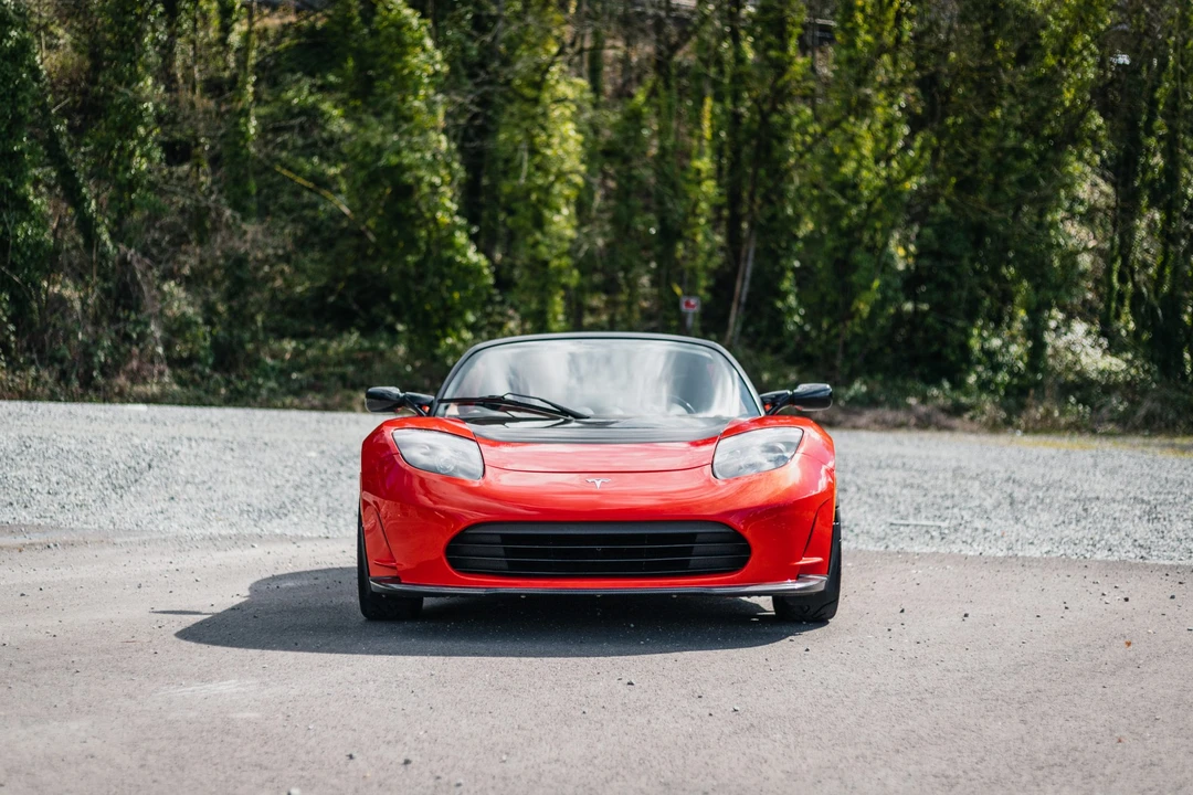 2011 Tesla Roadster - Image 6 of 31