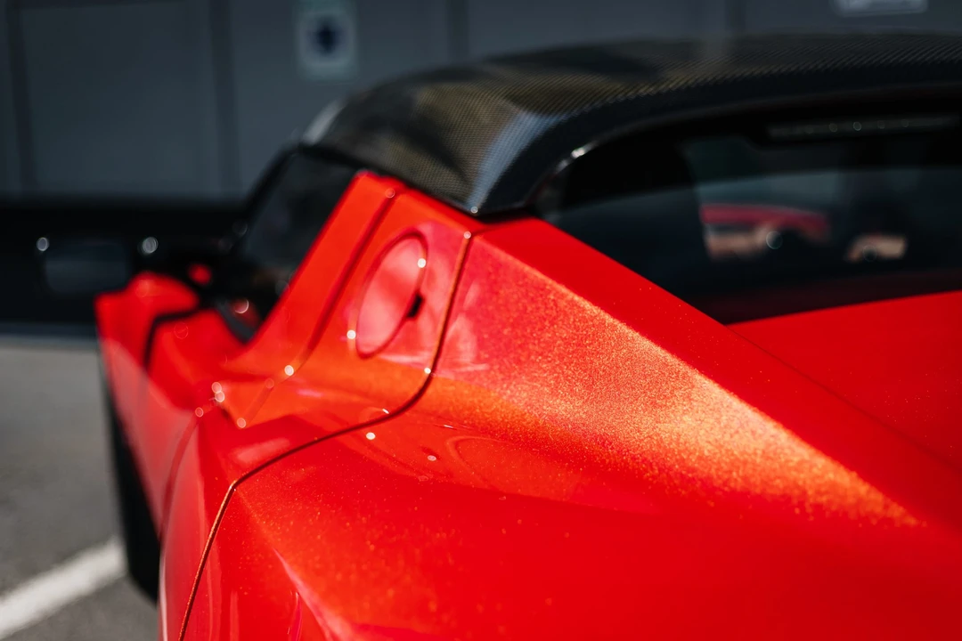 2011 Tesla Roadster - Image 29 of 31