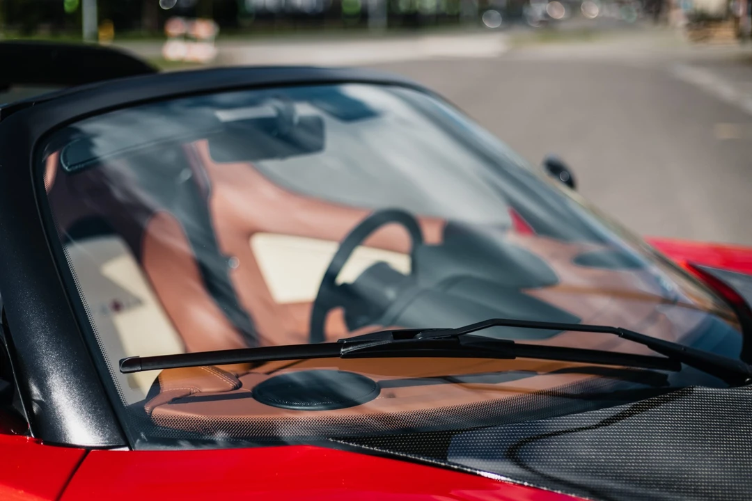2011 Tesla Roadster - Image 22 of 31