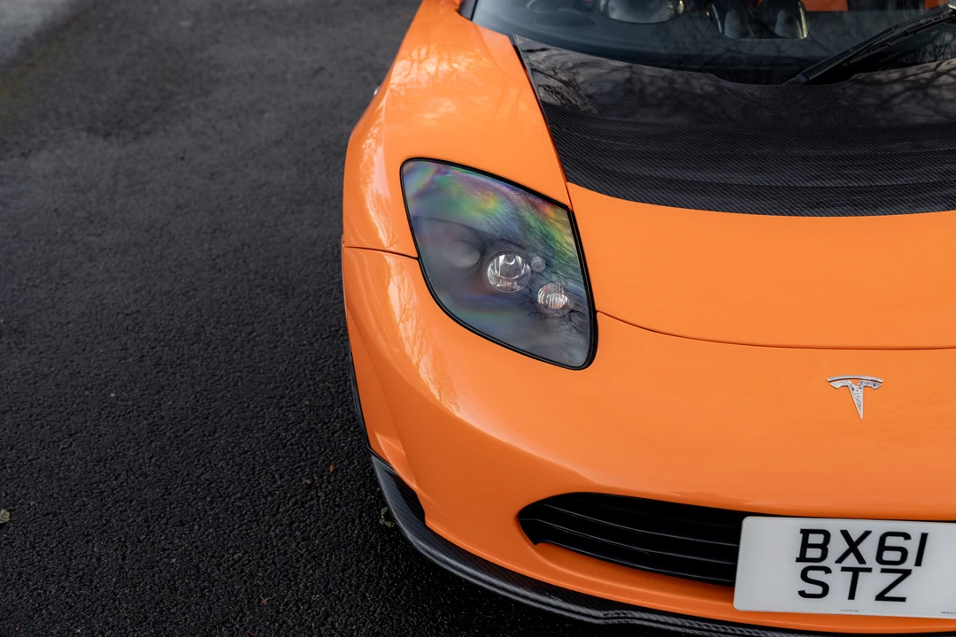 2011 Tesla Roadster - Image 19 of 31