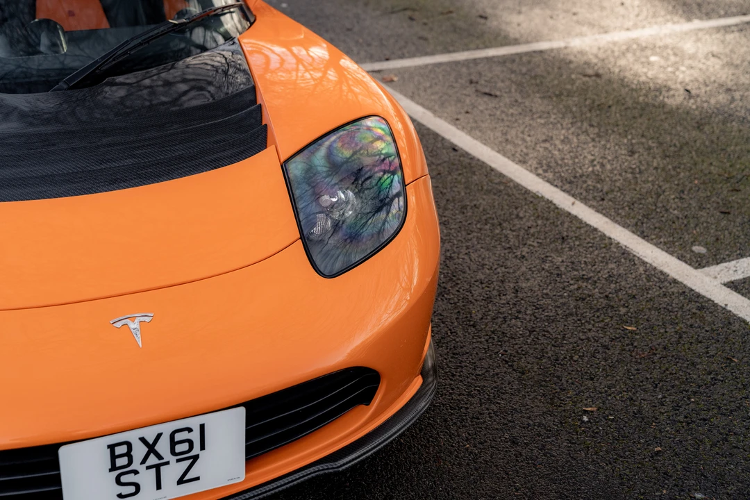 2011 Tesla Roadster - Image 20 of 31