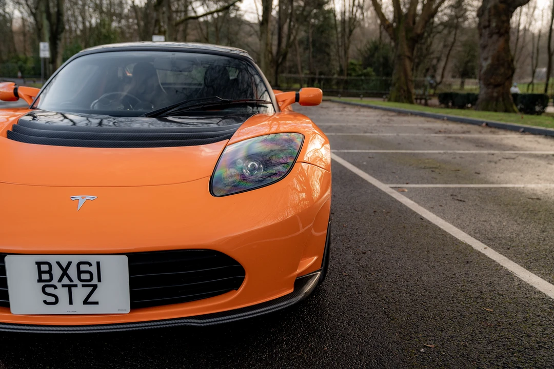2011 Tesla Roadster - Image 21 of 31