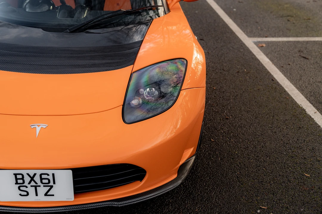2011 Tesla Roadster - Image 23 of 31