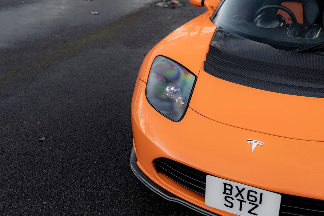 2011 Tesla Roadster - Image 24 of 31