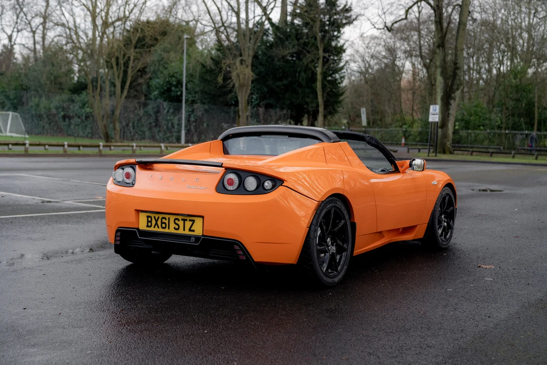 2011 Tesla Roadster - Image 8 of 31
