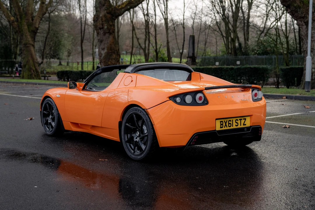2011 Tesla Roadster - Image 6 of 31