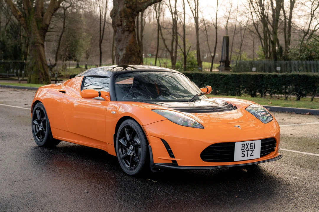 2011 Tesla Roadster - Image 2 of 31