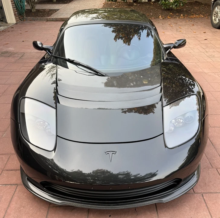 2011 Tesla Roadster - Image 15 of 21