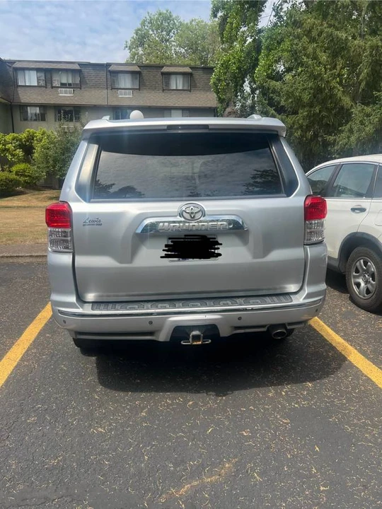 2011 Toyota 4Runner 5th Gen - Image 4 of 4