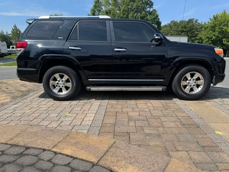 2011 Toyota 4Runner 5th Gen - Image 4 of 20