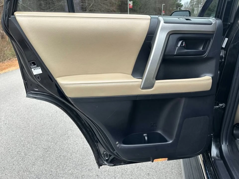 2011 Toyota 4Runner 5th Gen - Image 14 of 20