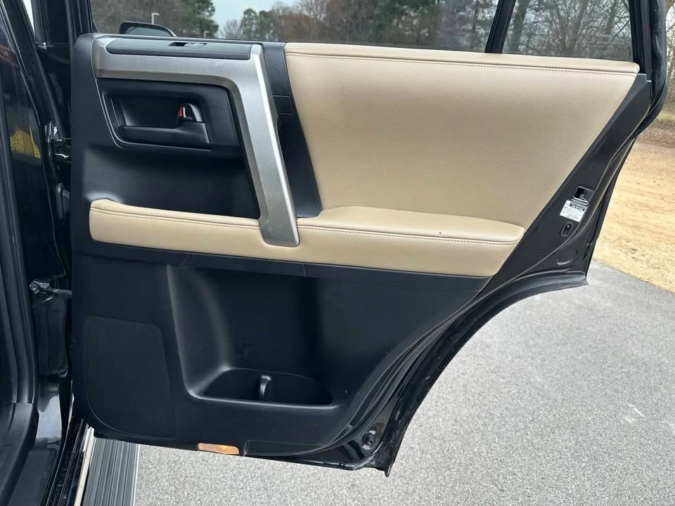 2011 Toyota 4Runner 5th Gen - Image 17 of 20