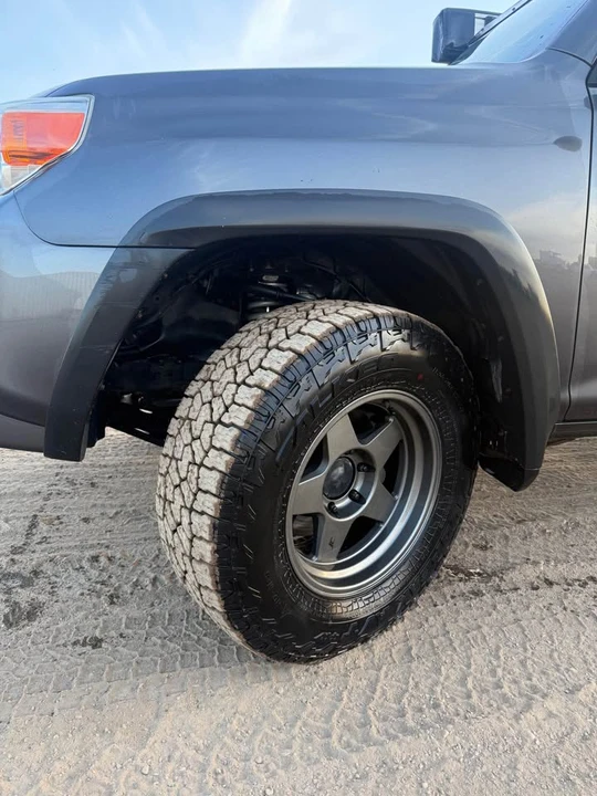 2011 Toyota 4Runner 5th Gen - Image 6 of 11