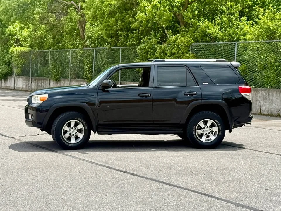 2011 Toyota 4Runner 5th Gen - Image 5 of 18