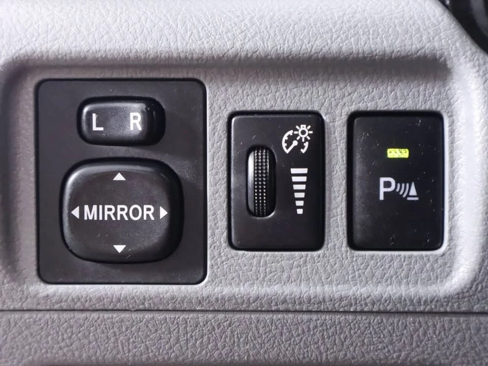 2011 Toyota 4Runner 5th Gen - Image 10 of 20